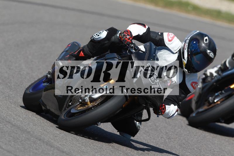 /Archiv-2022/08 17.04.2022 Speer Racing ADR/Gruppe rot/787